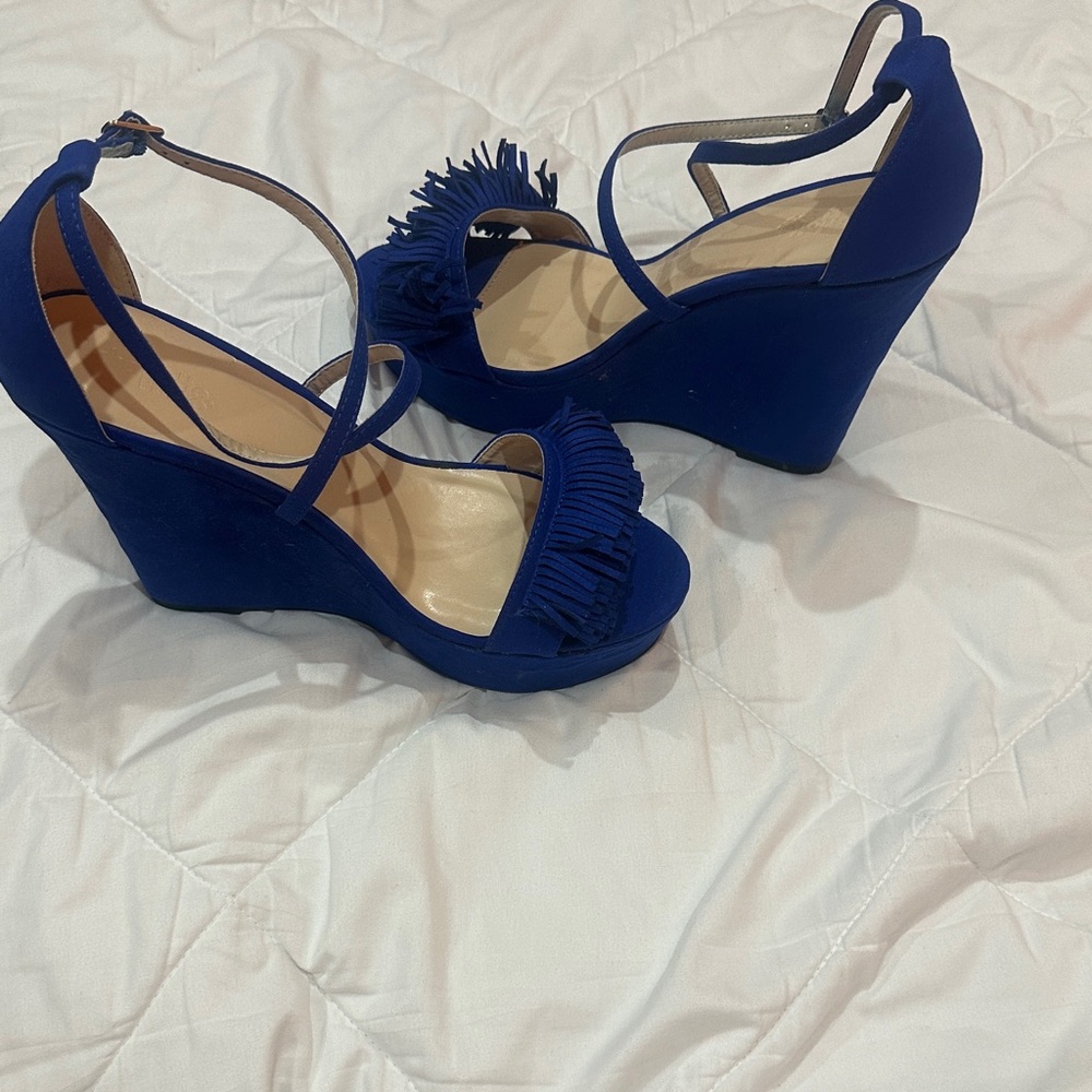 NEW Elegant Blue Wedge Sandals size 9 - Picture 2 of 6